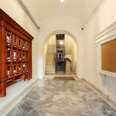 Cozy Apartment In Trastevere Рим Экстерьер фото